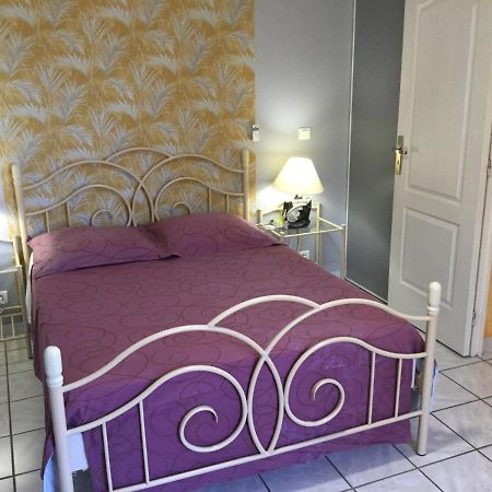 Mas Soleil Et Vignes Bed & Breakfast Saint-Hippolyte  Bagian luar foto