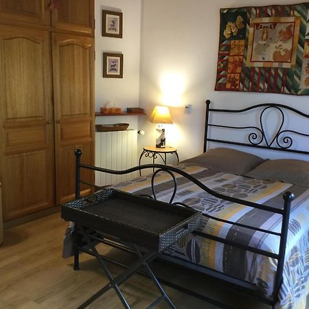 Mas Soleil Et Vignes Bed & Breakfast Saint-Hippolyte  Bagian luar foto