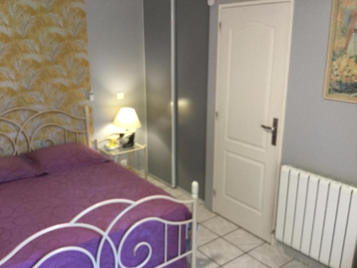 Mas Soleil Et Vignes Bed & Breakfast Saint-Hippolyte  Bagian luar foto